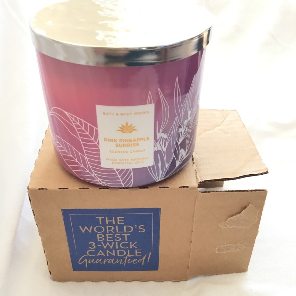 Bath and Body Works Pink Pineapple Sunrise Essential Oils Three Wick Can…